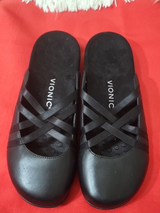 Vionic Shoes - Vionic Claire Black Crisscross Slip-On Mules